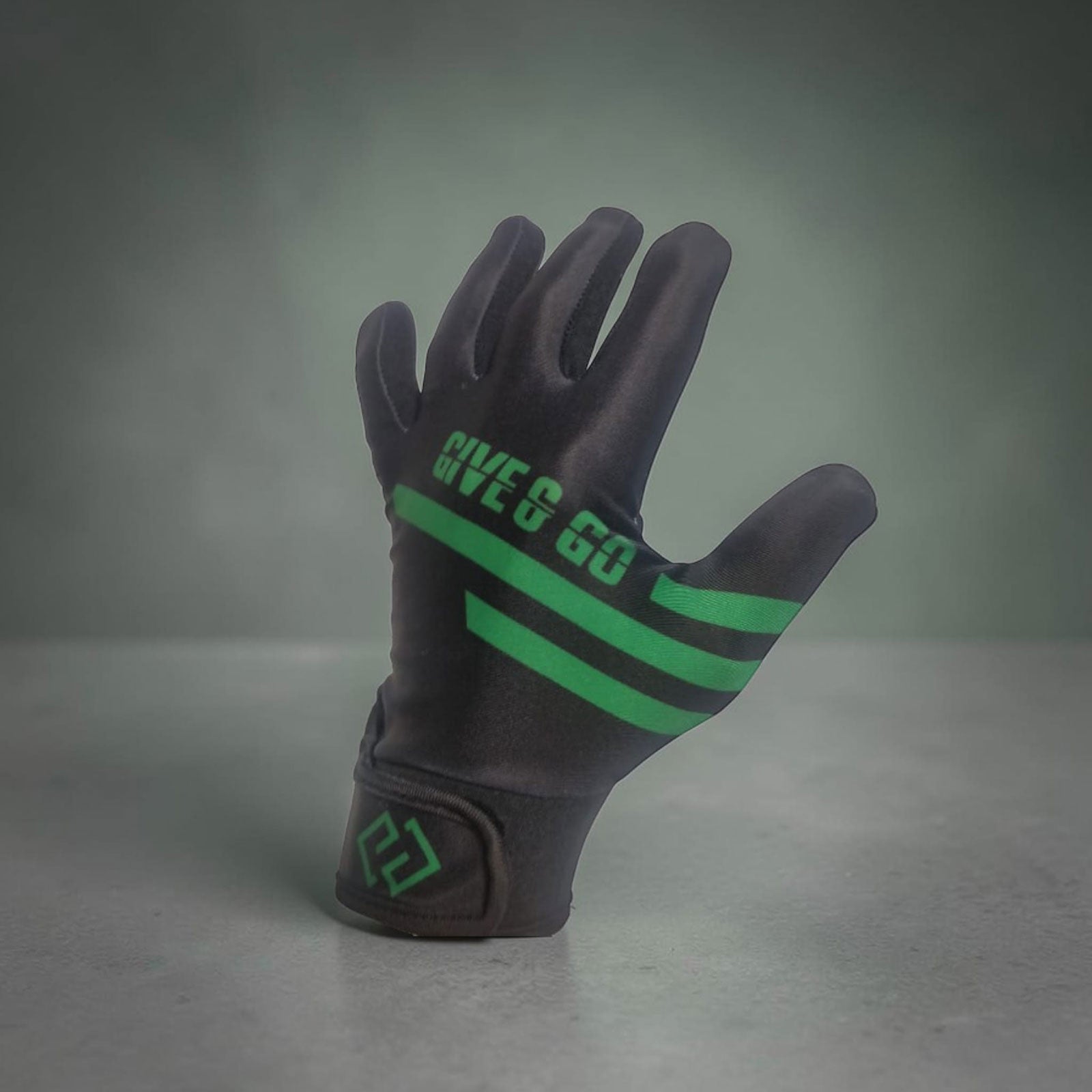 3 Stripe Glove Black|Green